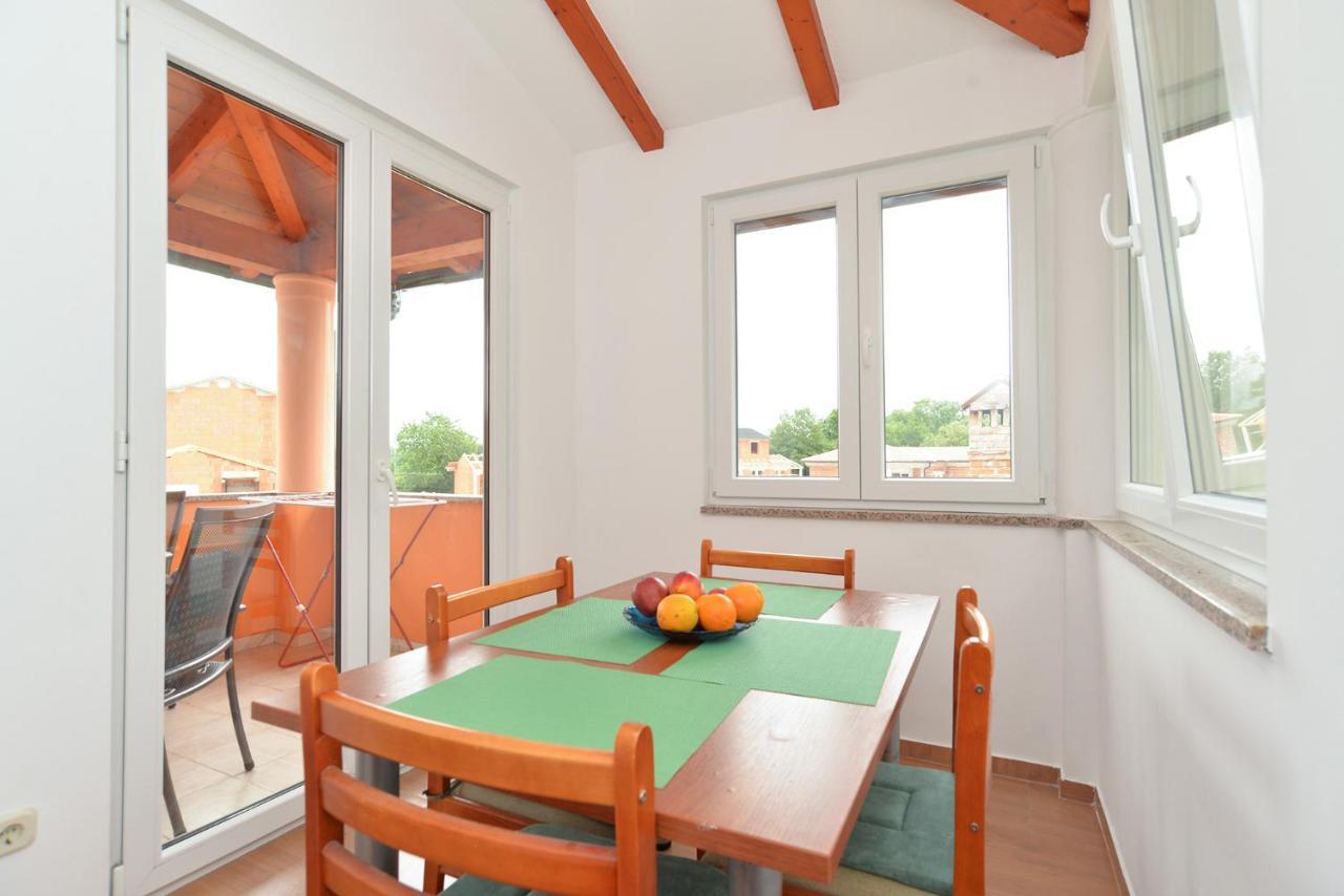 פאז'אנה Apartments Safija 1985 מראה חיצוני תמונה